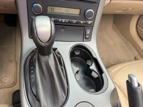 Used 2007 Chevrolet Corvette Convertible w/ Preferred Equipment Group image 38