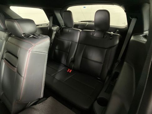 New 2026 Ford Explorer ST-Line image 31