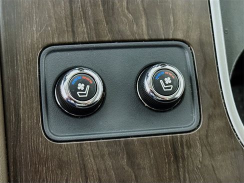 Certified 2023 Nissan Murano Platinum w/ Cargo Package image 14