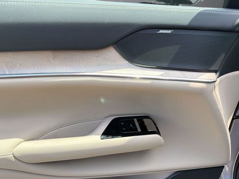 New 2026 Volvo EX90 Plus AWD/4WD image 13