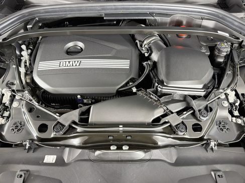 Used 2026 BMW X2 xDrive28i w/ Technology Package AWD/4WD image 32