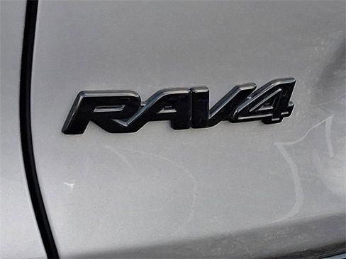 Certified 2020 Toyota RAV4 XSE image 30