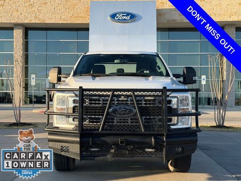 Used 2023 Ford F250 XLT w/ FX4 Off-Road Package image 2