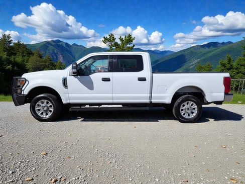 Certified 2020 Ford F350 XLT w/ XLT Value Package image 3