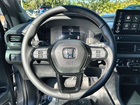 Used 2026 Honda Pilot Sport image 14