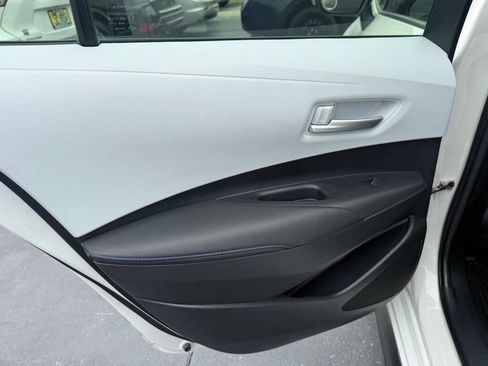 Used 2021 Toyota Corolla SE FWD image 20