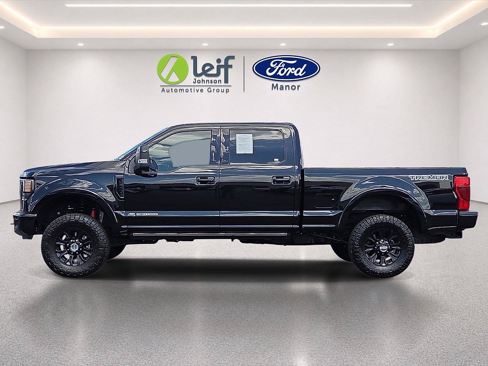 Certified 2022 Ford F250 Lariat w/ Tremor Off-Road Package AWD/4WD image 4