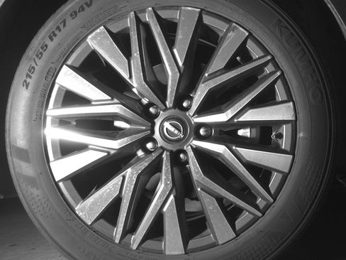 Used 2025 Nissan Altima 2.5 SV image 13