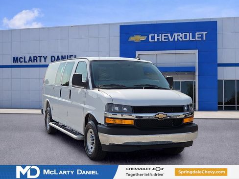 Used 2025 Chevrolet Express 2500 w/ Driver Convenience Package RWD image 1