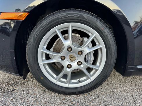 Used 2005 Porsche Boxster image 12