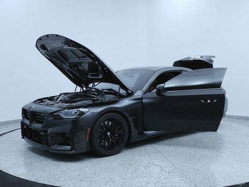 Used 2024 BMW M2 w/ Lighting Package image 9