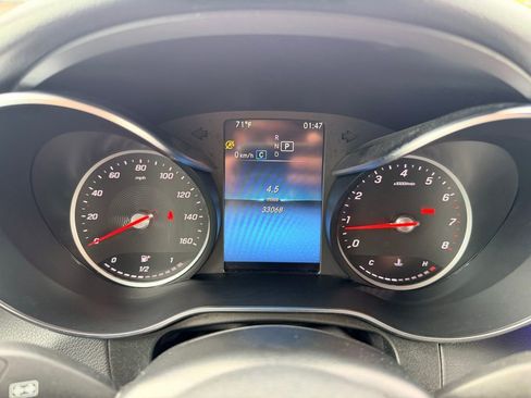 Used 2022 Mercedes-Benz GLC 300 4MATIC image 31