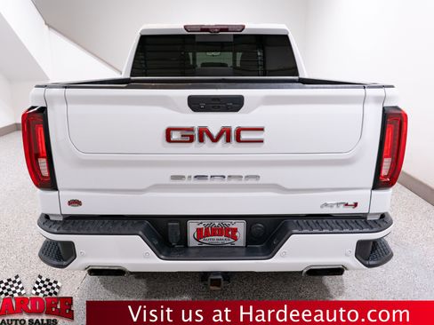 Used 2021 GMC Sierra 1500 AT4 w/ AT4 Value Package image 4