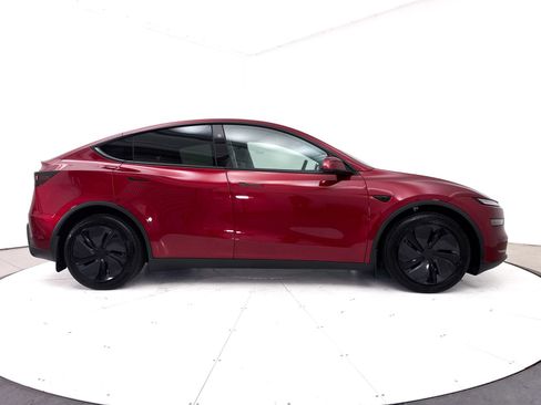 Used 2026 Tesla Model Y Long Range AWD/4WD image 42
