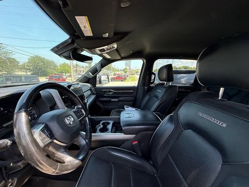 Used 2022 RAM 1500 Laramie w/ Sport Appearance Package AWD/4WD image 14