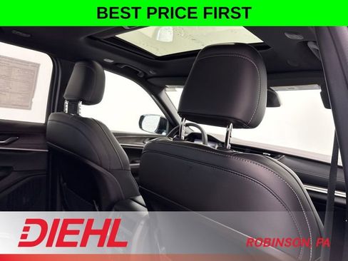 New 2026 Jeep Grand Cherokee Altitude AWD/4WD image 13