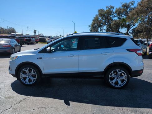 Used 2017 Ford Escape Titanium image 7