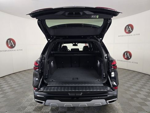 New 2026 BMW X5 xDrive40i image 8