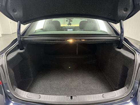 Certified 2019 Chevrolet Impala LS FWD image 25