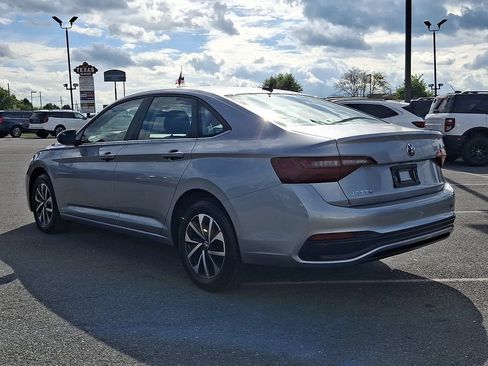 Used 2024 Volkswagen Jetta S FWD image 4