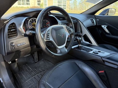 Used 2015 Chevrolet Corvette Stingray Coupe w/ 2LT Preferred Equipment Group image 21
