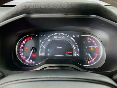 Used 2024 Toyota RAV4 LE FWD image 18