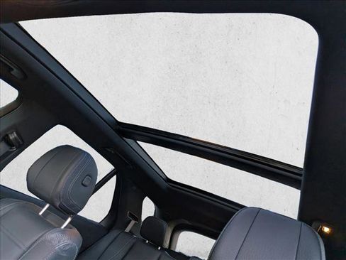 Used 2024 Mercedes-Benz GLE 580 4MATIC image 14