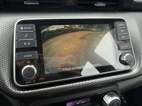 Used 2020 Nissan Kicks SV FWD image 5