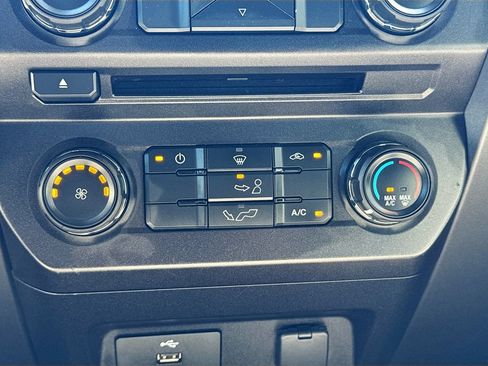 Used 2018 Ford F150 XLT AWD/4WD image 13