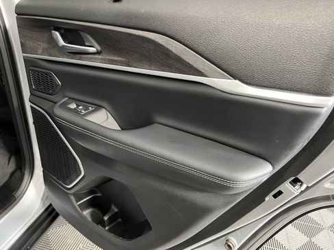 Certified 2022 Jeep Grand Cherokee Limited 4xe w/ Luxury Tech Group II image 32