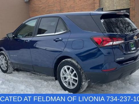 Used 2023 Chevrolet Equinox LS w/ LS Convenience Package image 6