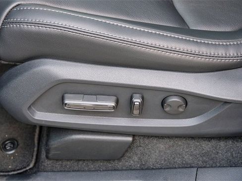 New 2025 Honda Pilot Touring image 30