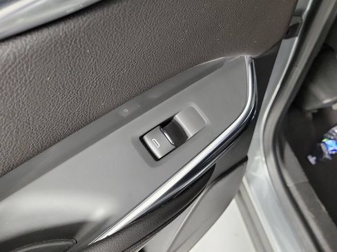 Used 2024 Cadillac XT4 Premium Luxury AWD/4WD image 15