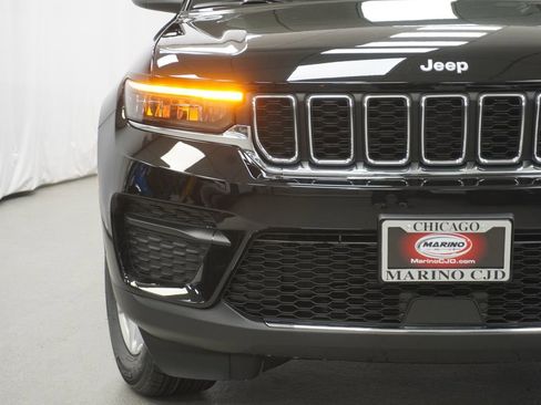 New 2026 Jeep Grand Cherokee Laredo AWD/4WD image 5