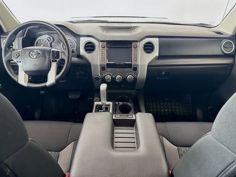 Used 2016 Toyota Tundra SR5 image 13