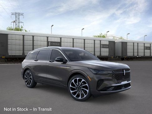 New 2026 Lincoln Nautilus Black Label image 7