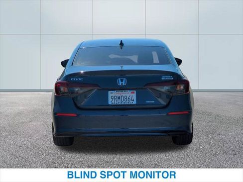 Used 2025 Honda Civic Sport Touring image 8