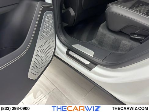 Used 2020 Lamborghini Urus image 81