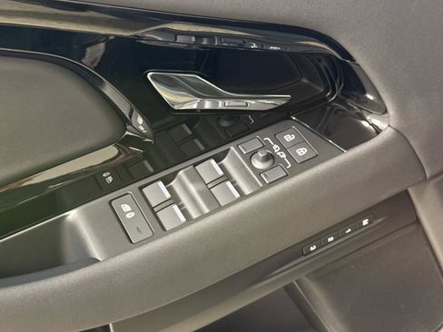 New 2026 Land Rover Range Rover Evoque S AWD/4WD image 19