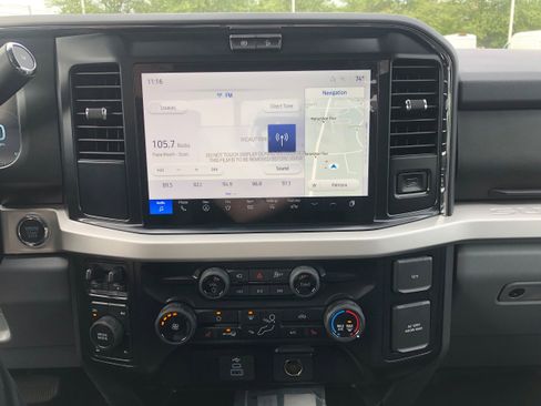 New 2026 Ford F250 XLT w/ XLT Premium Package image 13