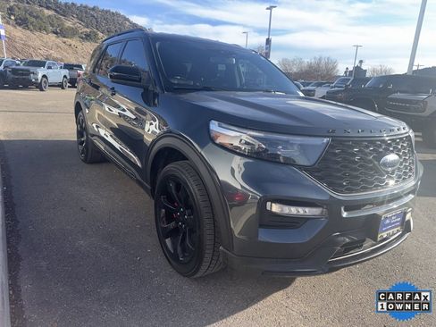 Certified 2022 Ford Explorer ST w/ ST High-Performance Pack image 5