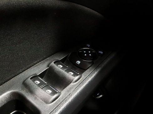 Certified 2019 Ford Fusion SE image 26