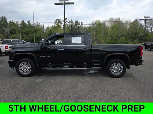 Used 2021 Chevrolet Silverado 2500 High Country w/ Z71 Off-Road Package AWD/4WD image 6