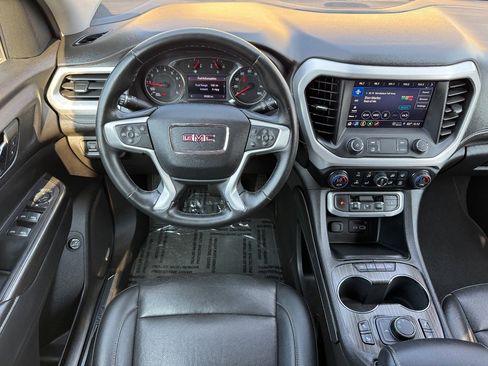 Used 2023 GMC Acadia SLT image 23