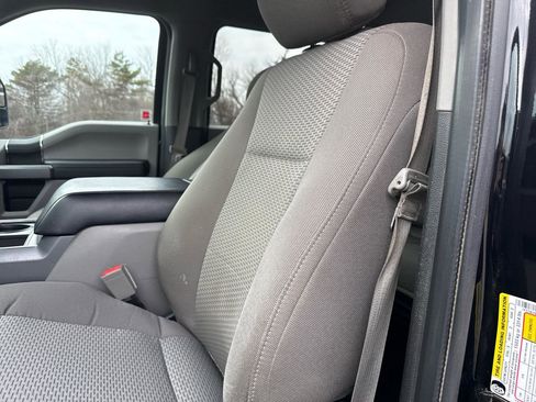 Used 2018 Ford F250 XLT w/ XLT Value Package image 15