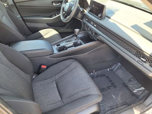 Certified 2024 Honda Accord EX image 20