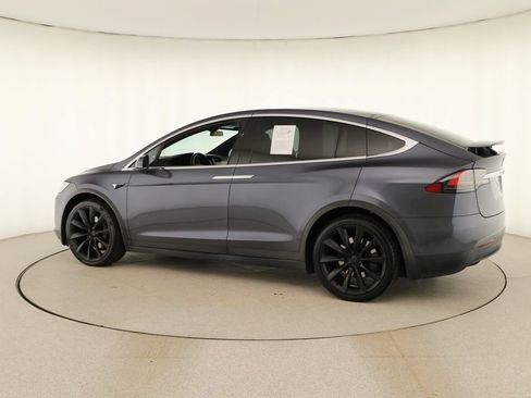 Used 2019 Tesla Model X AWD/4WD image 3