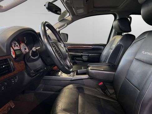 Used 2013 Nissan Armada Platinum image 27