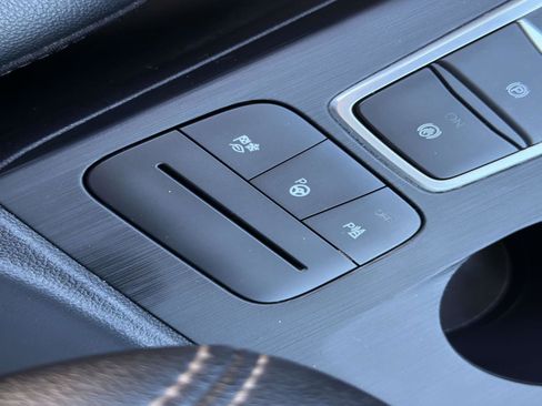 Used 2022 Ford Escape Titanium w/ Titanium Elite Package image 14