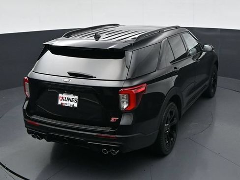 Used 2023 Ford Explorer ST w/ Equipment Group 401A AWD/4WD image 33